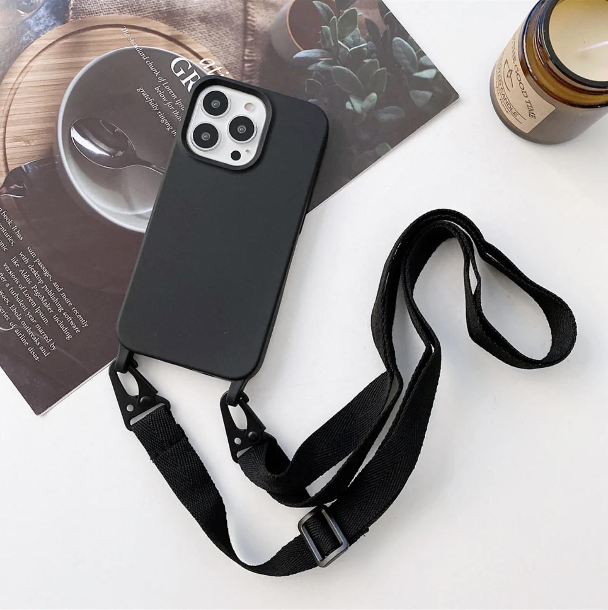 Carcasa de Silicona iPhone con Cinta Ajustable iPhone 15 Plus